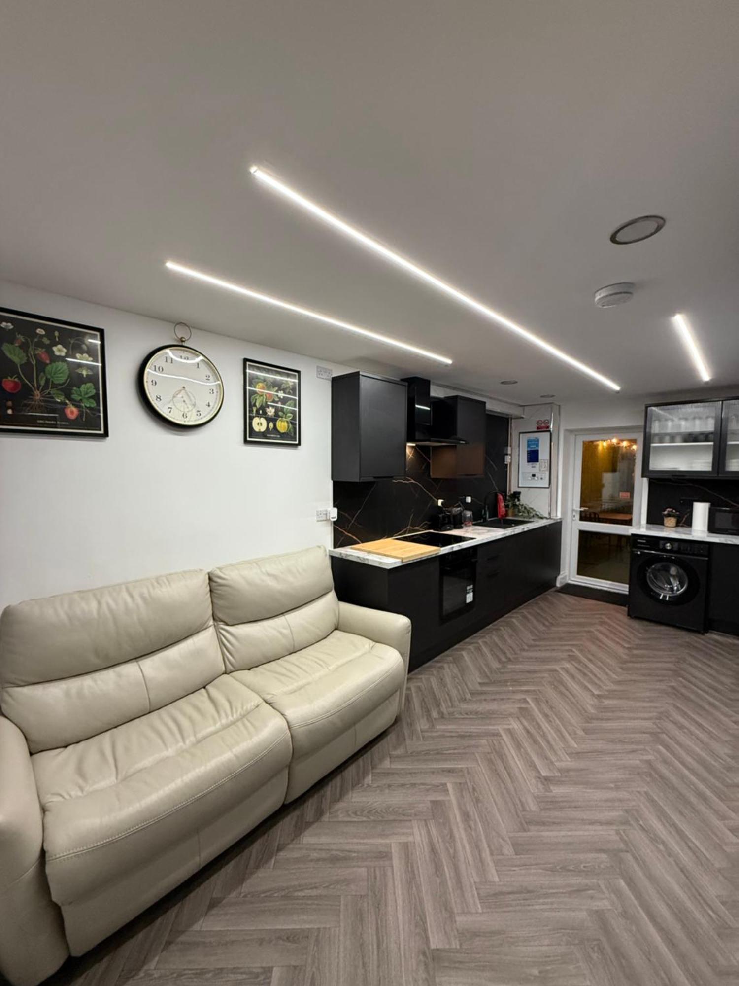 Birmingham City Centre- 9 Bed House With Free Parking Екстер'єр фото
