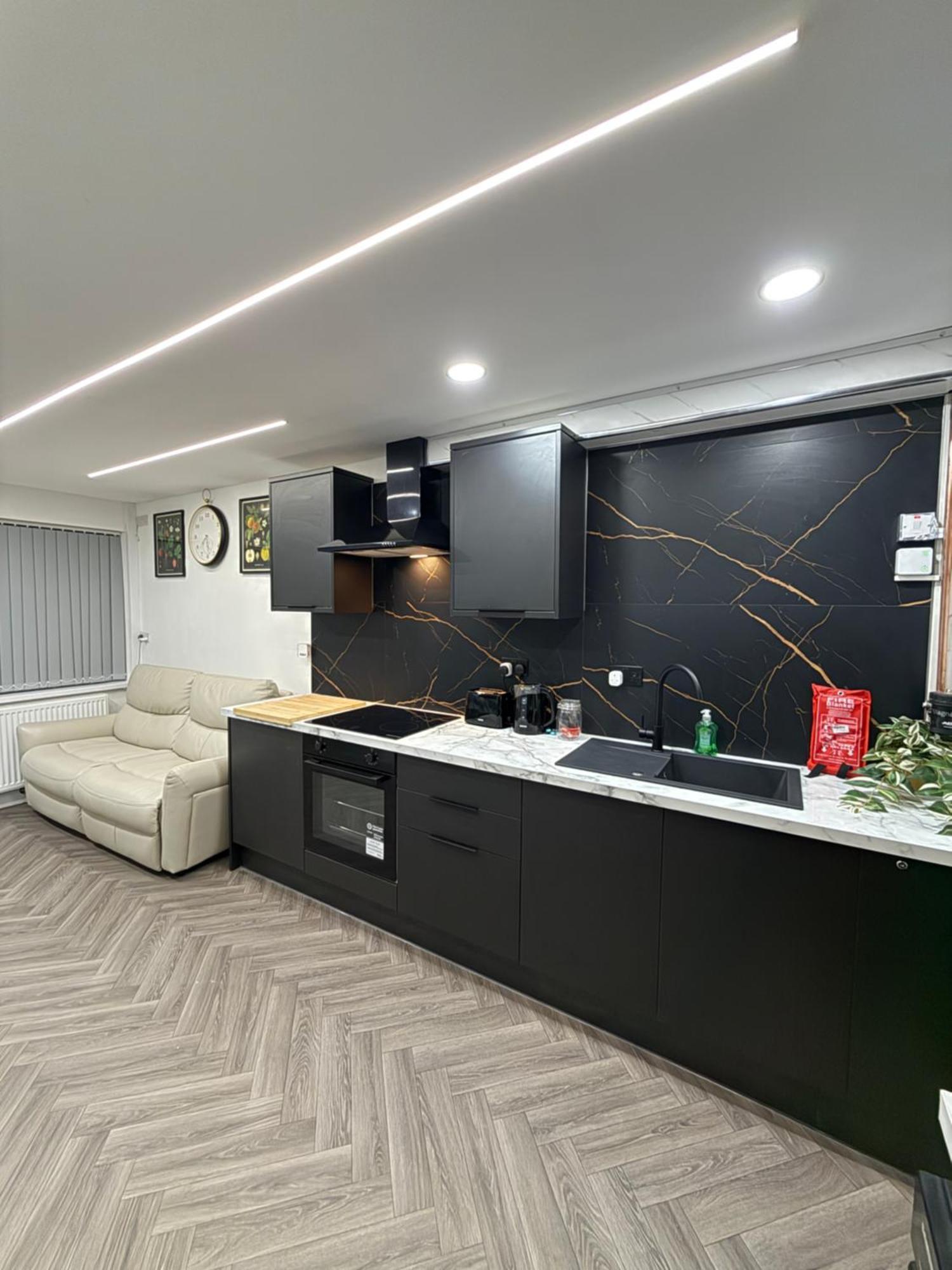 Birmingham City Centre- 9 Bed House With Free Parking Екстер'єр фото